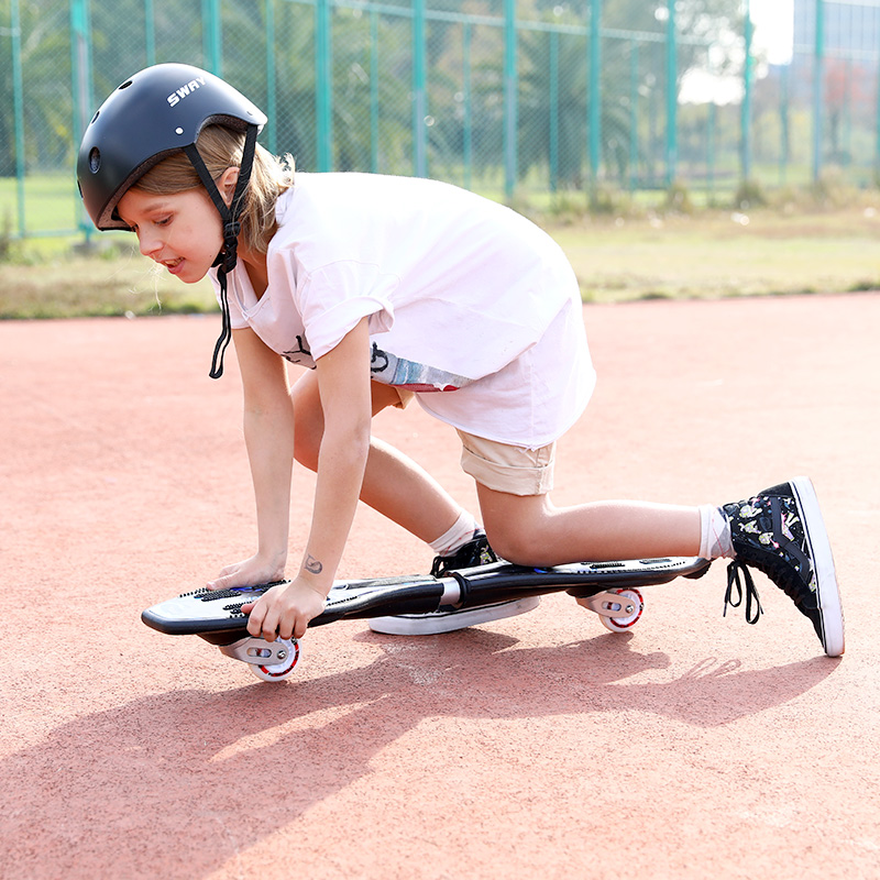 儿童滑板车8岁以上两轮摇摆双轮游龙蛇板12-14扭扭成年男女活力板